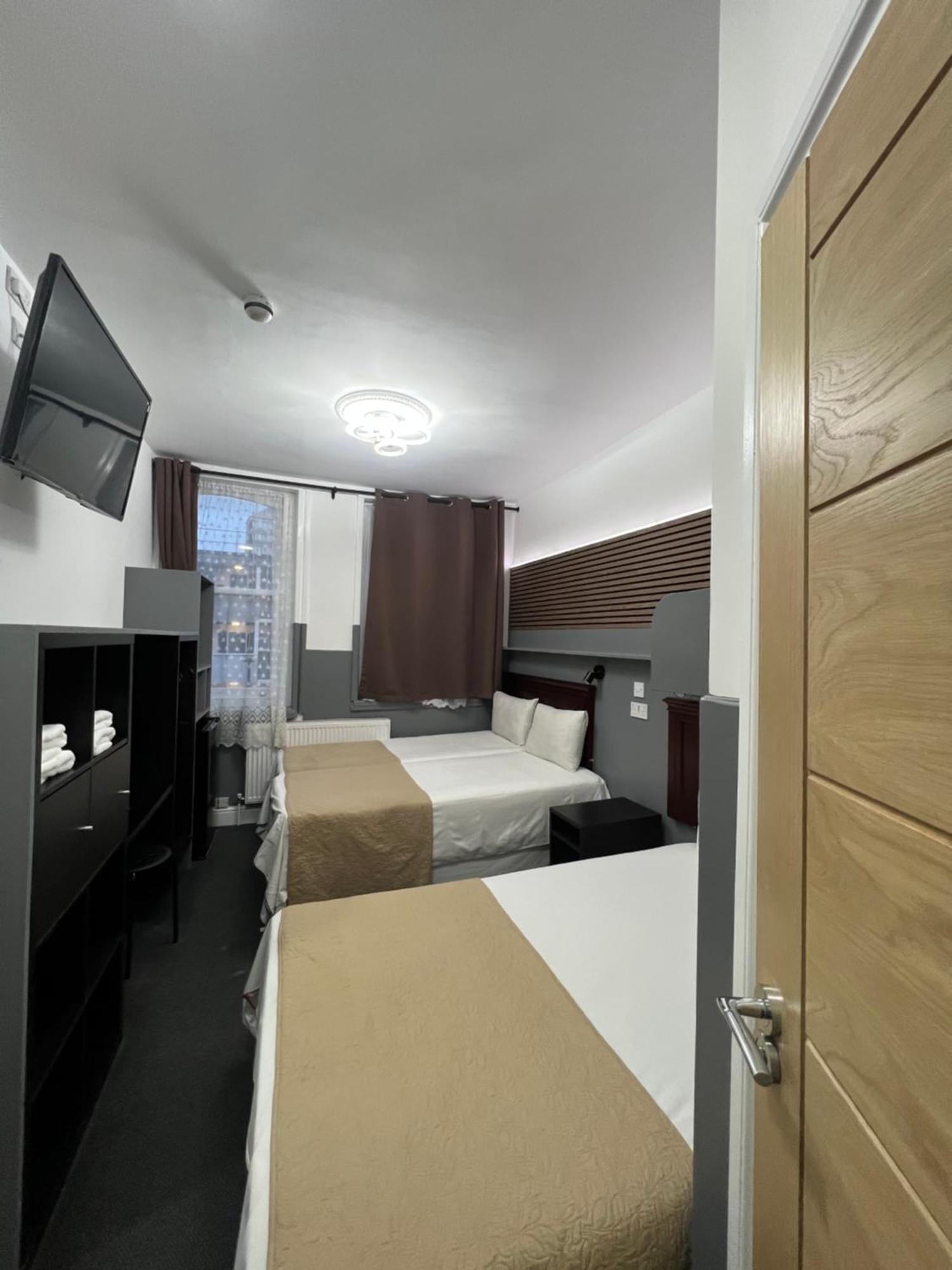 Plaza London Hotel Exterior foto